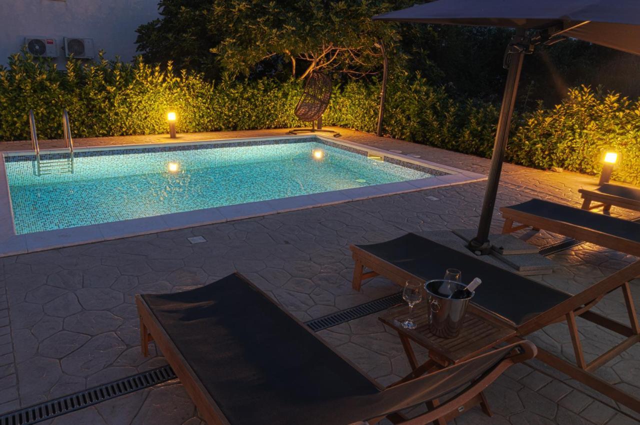 Villa Vinko Trogir Exterior photo
